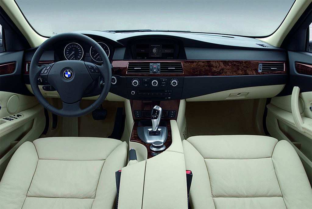 ...und das ist der aktuelle 5er BMW
