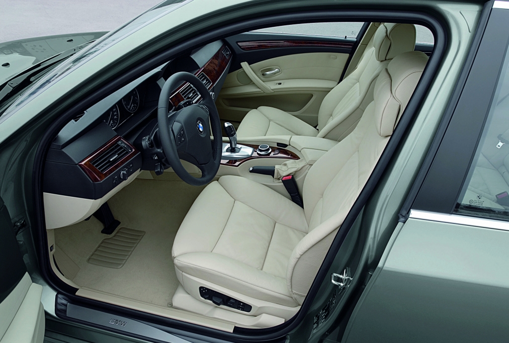 ...und das ist der aktuelle 5er BMW