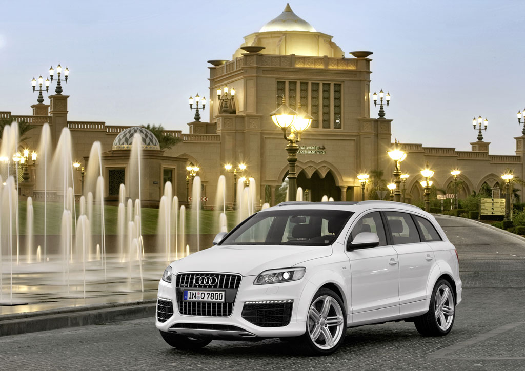 Audi Q7 erster Pkw mit V12-TDI 