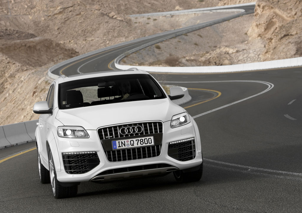 Audi Q7 erster Pkw mit V12-TDI 