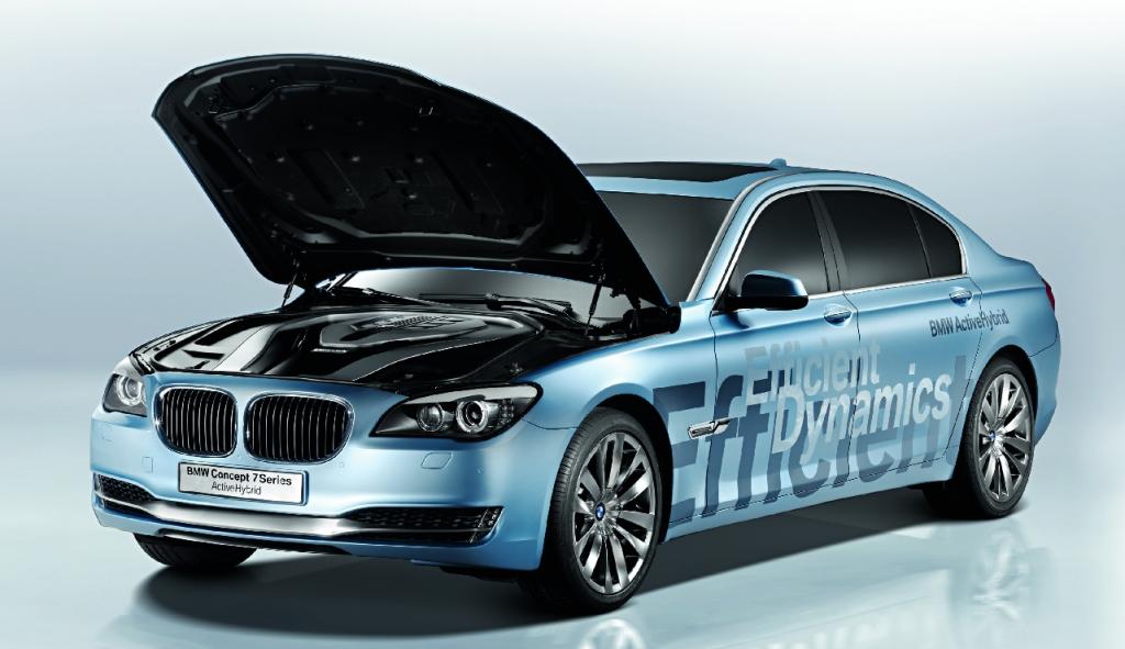 BMW zeigt 7er-Hybrid
