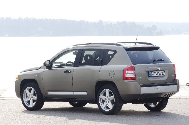 Chrysler will Jeep behalten und Dodge Viper verkaufen
