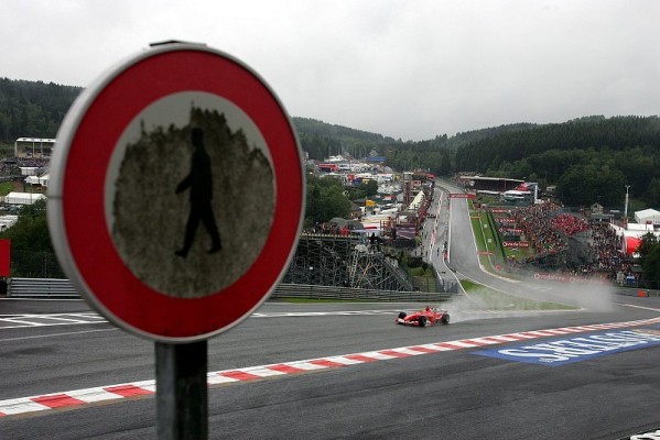 Das Ardennen-Wetter wird wie Ardennen-Wetter: Die Nässe droht ständig