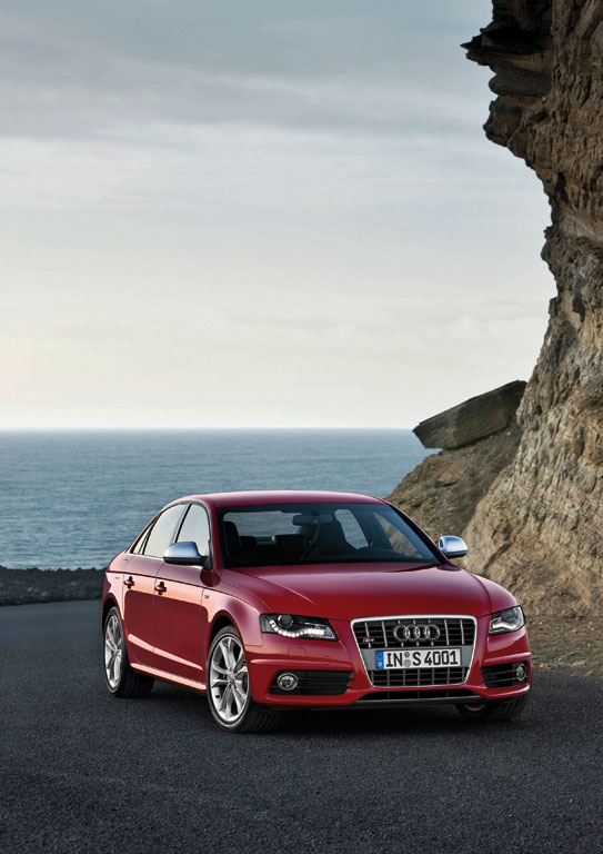Der Audi S4 3.0 TFSI leistet 333 PS