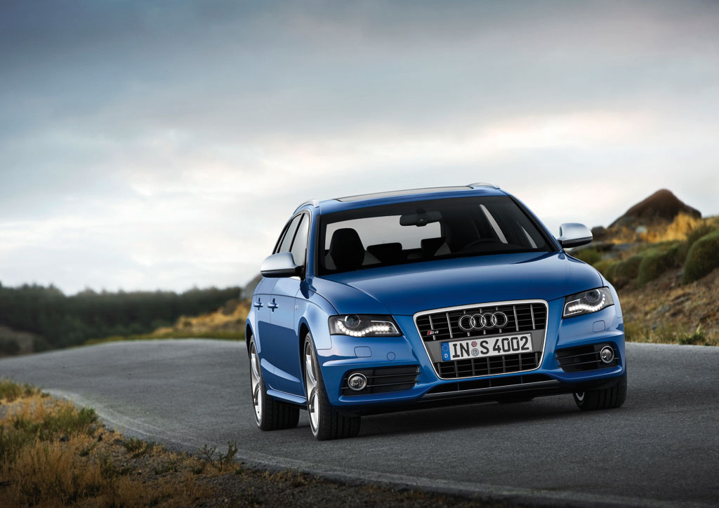 Der Audi S4 3.0 TFSI leistet 333 PS