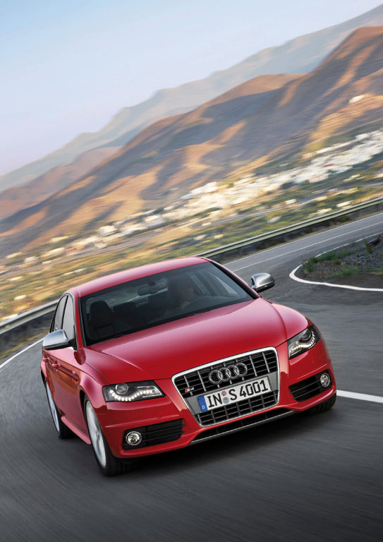 Der Audi S4 3.0 TFSI leistet 333 PS