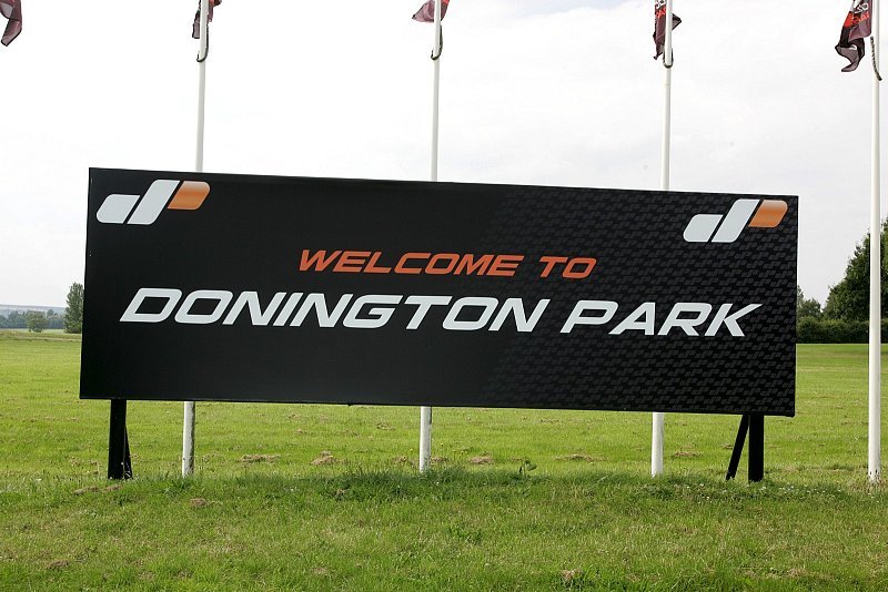 Donington mit ein paar Problemchen: Chef weg, Finanzcontroller weg, PR-Firma weg