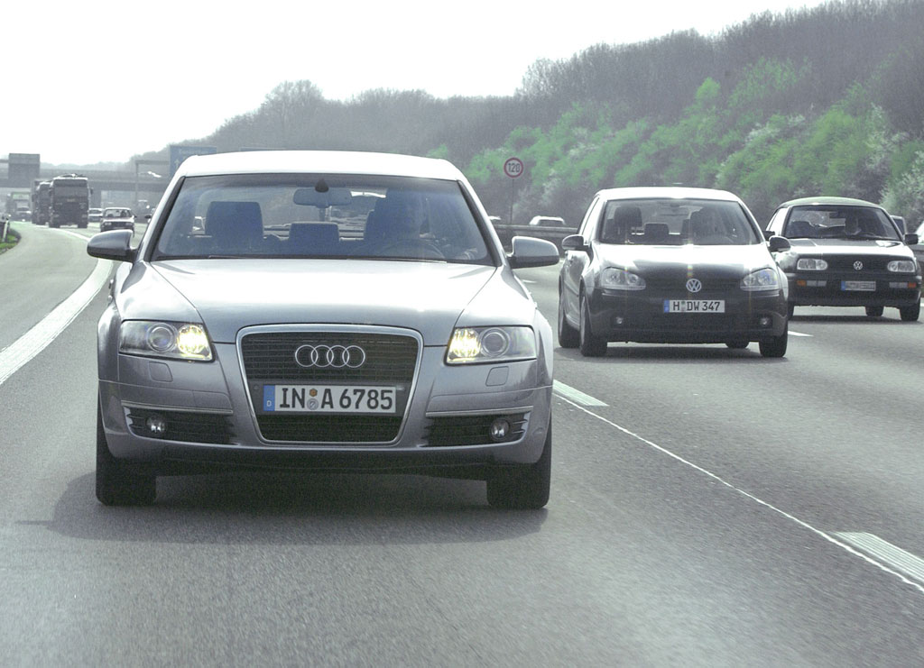 EU will Tagfahrlicht für alle neuen Autos 