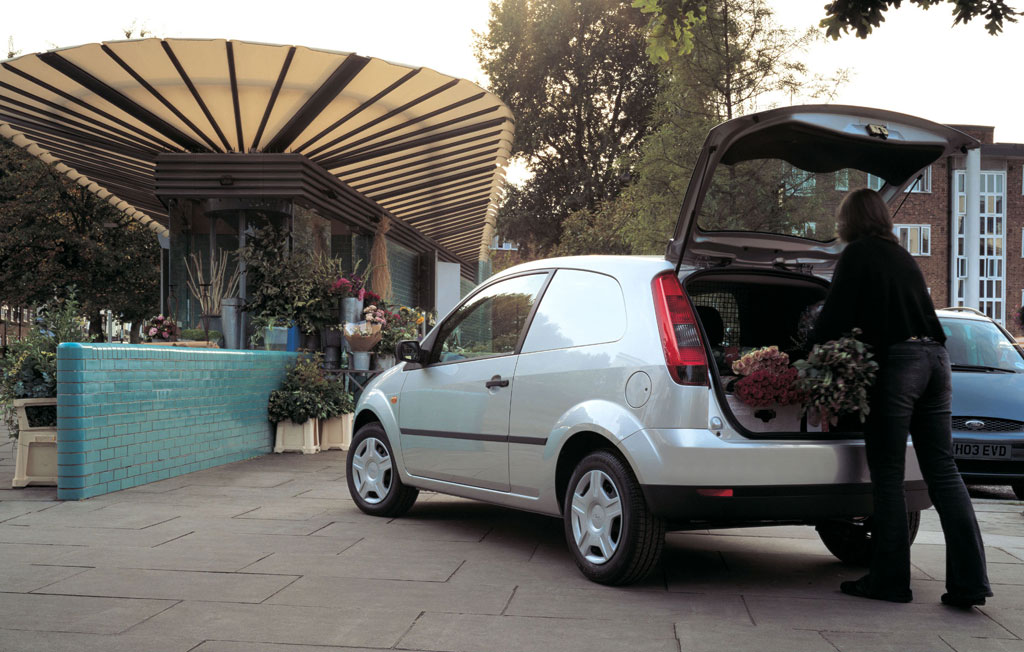 Ford stellt in Hannover den Fiesta Van vor 