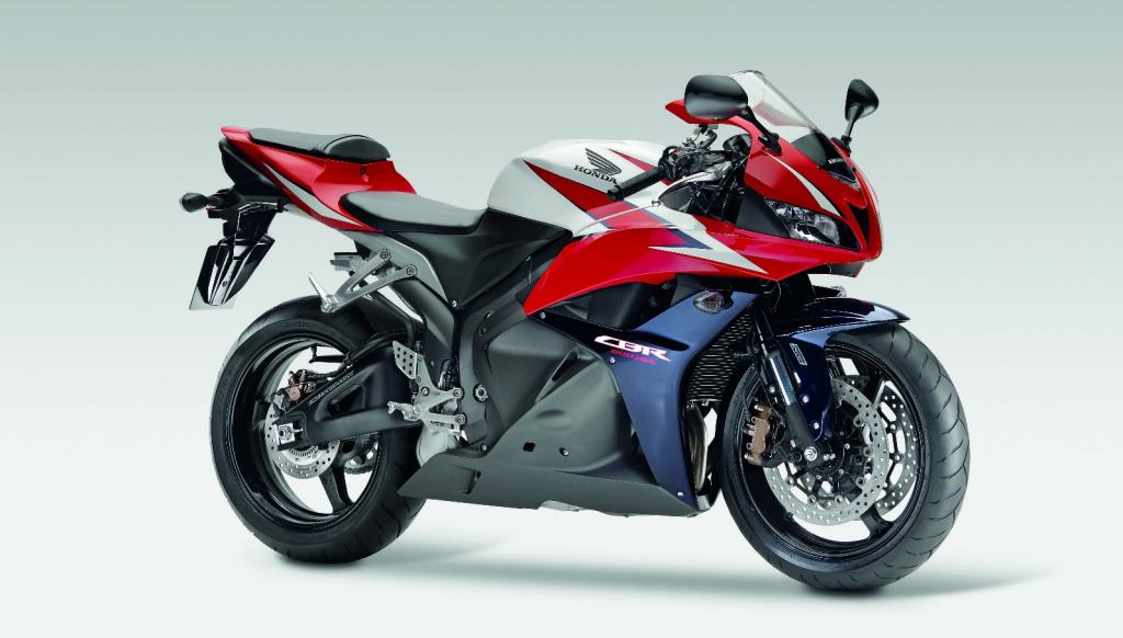 Honda Fireblade und CBR 600 RR mit elektronischem Combined ABS