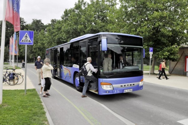 Jury kürt besten Bus des Jahres 