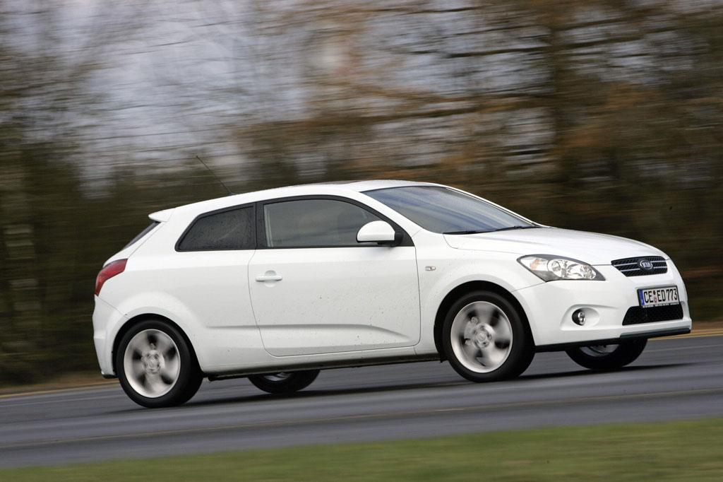 Kia Ceed ab 2009 mit Start-Stopp-System 