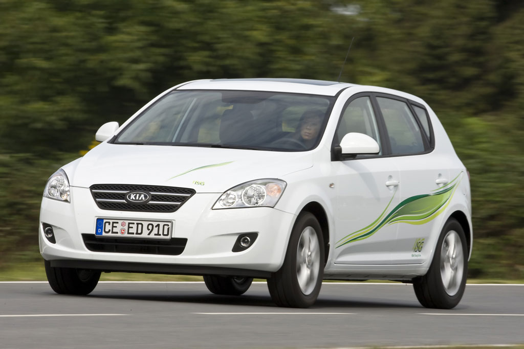 Kia zeigt Hybridantrieb in Paris