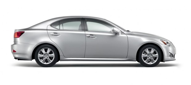 Lexus feiert Weltpremiere des Cabriolets IS 250c in Paris