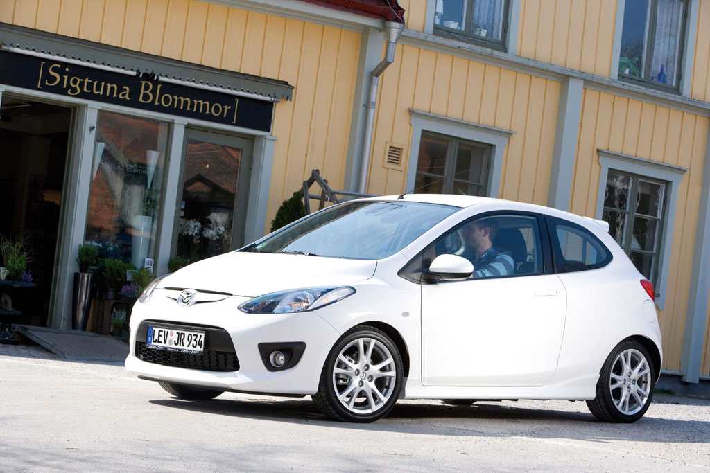 Mazda2