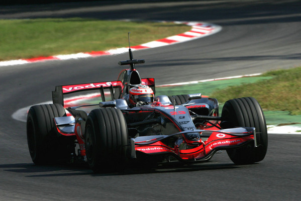 McLaren kämpft in Monza weiter: Kämpfen im Park