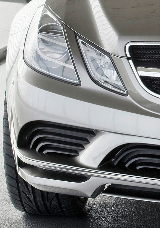 Mercedes-Benz zeigt in Paris Showcar „Concept Fascination“ 