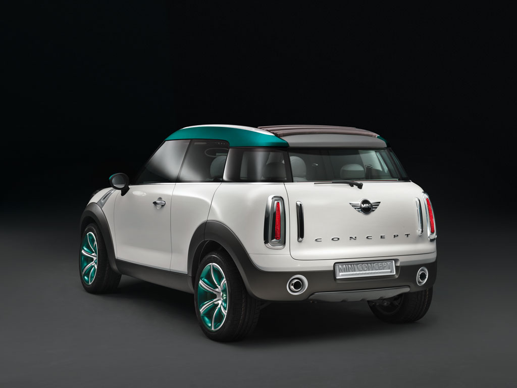 Mini Crossover Concept mit mehr Raum und Allradantrieb 