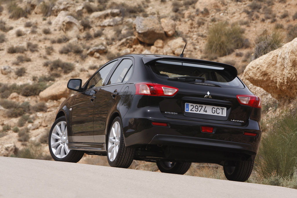 Mitsubishi Lancer Sportback: Flottes Fließheck