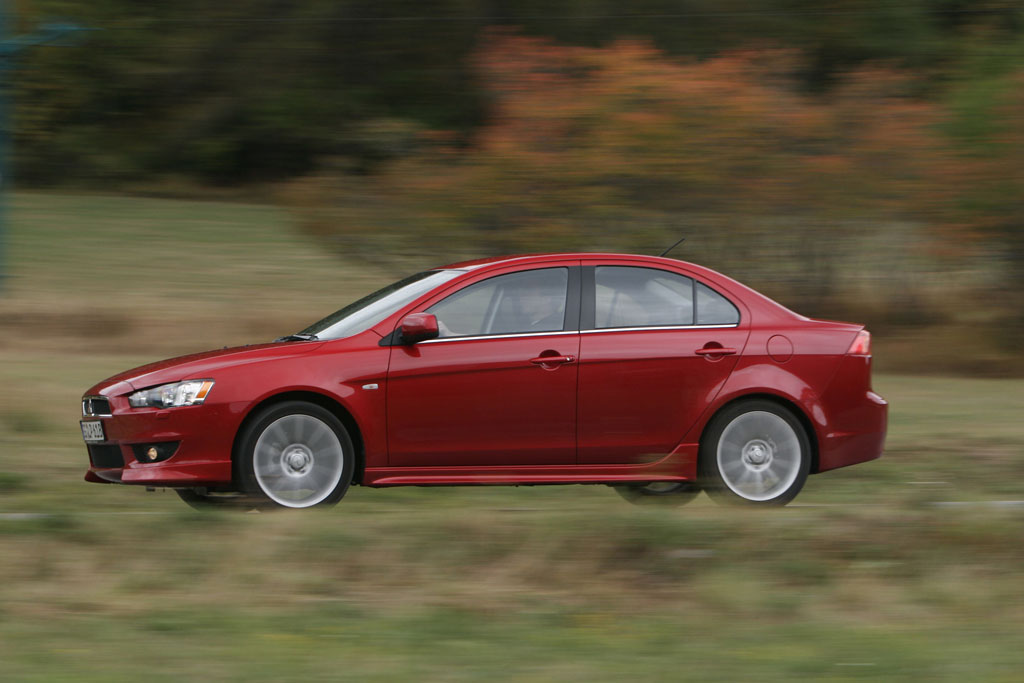 Mitsubishi  Lancer Sportlimousine