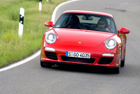 Modellwechsel bei Porsche bremst Verkäufe in Nordamerika