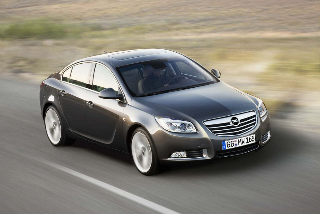 Opel mit zwei Weltpremieren auf dem Pariser Automobilsalon 