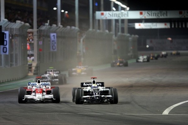 Platz 2 für Nico Rosberg: Ein Rennen wie eine Achterbahn
