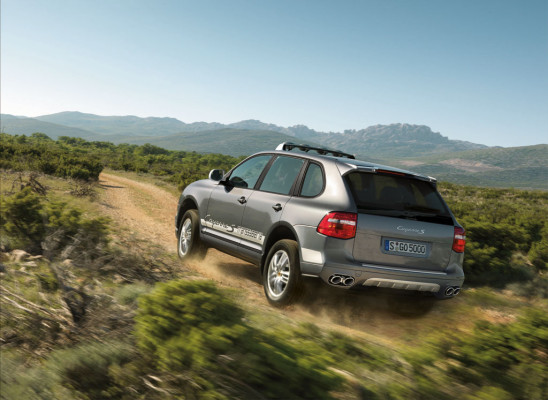 Porsche bringt Cayenne S Transsyberia als Serienmodell