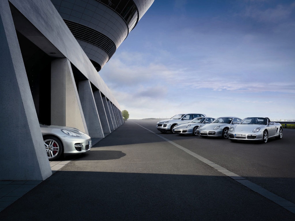 Porsche zeigt erstes Panamera-Foto 