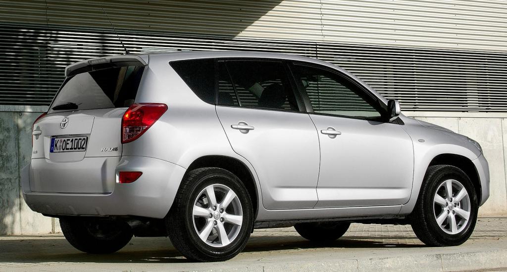 RAV4 verstärkt Toyotas Team-Sondermodelle