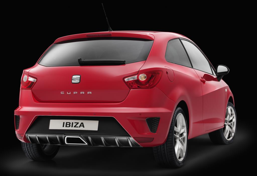 Seat mit zwei weiteren Ibiza-Varianten in Paris