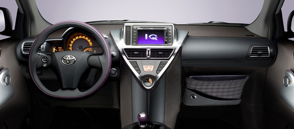 Toyota iQ