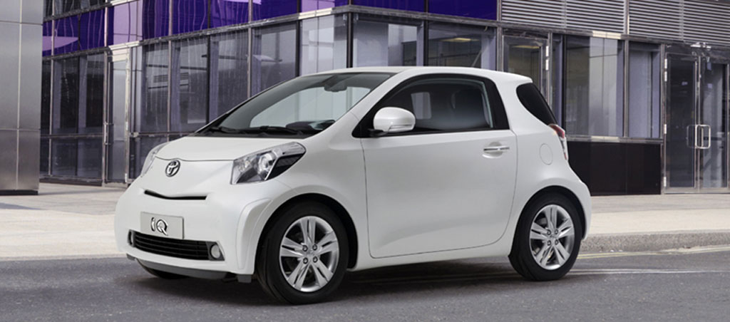 Toyota iQ