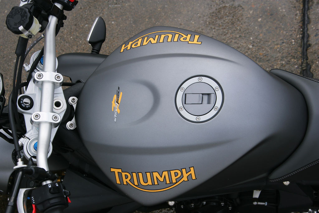 Triumph Street Triple R: Freude in der Mittelklasse 