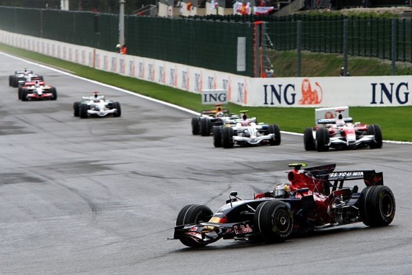 Vettels harte 50 Meter: Vorne Slicks und hinten Intermediates