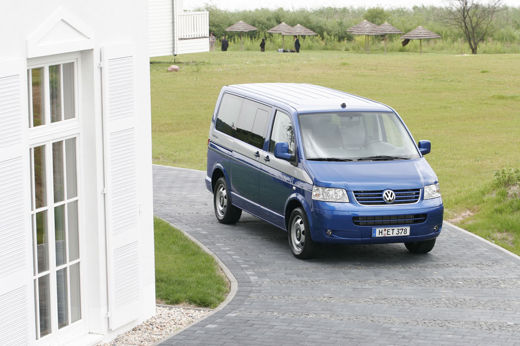 Volkswagen Multivan Startline für ADAC-Mitglieder günstiger 
