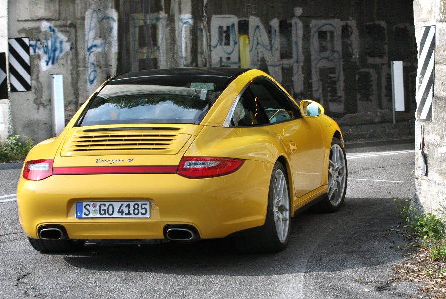 Vorstellung Porsche Targa: Oben fast ganz offen