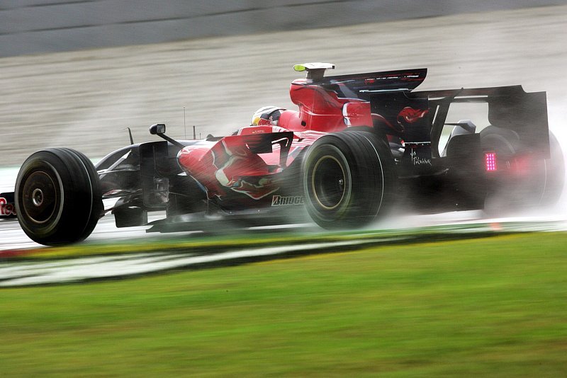 Zwei Super Sebs: Die andere Scuderia