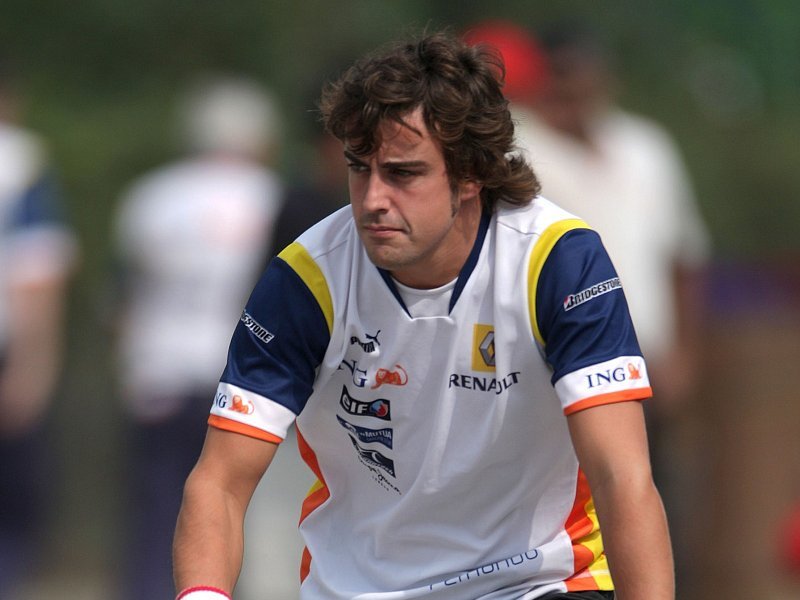 Alonso für 2009 zu 99 Prozent sicher: Nach Brasilien werden es alle wissen
