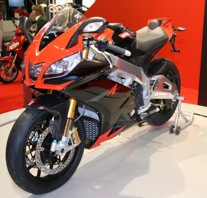 Aprilia kehrt mit der RSV4 in die Superbike-WM zurück