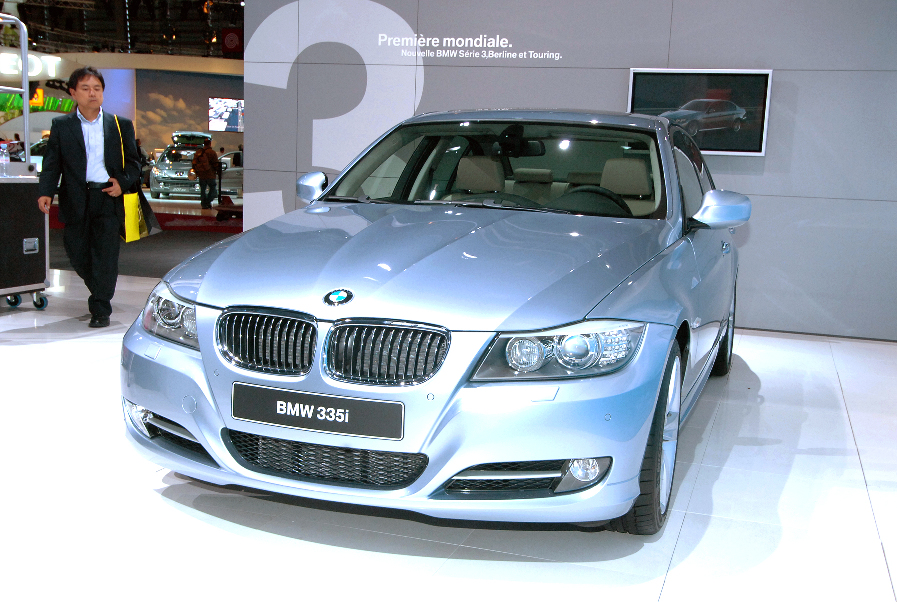 BMW X1 und 7er-Hybrid kommen 2009