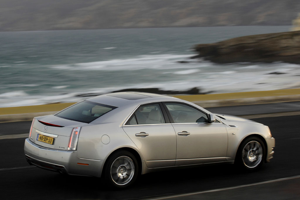 Cadillac CTS-V ab 74 990 Euro 