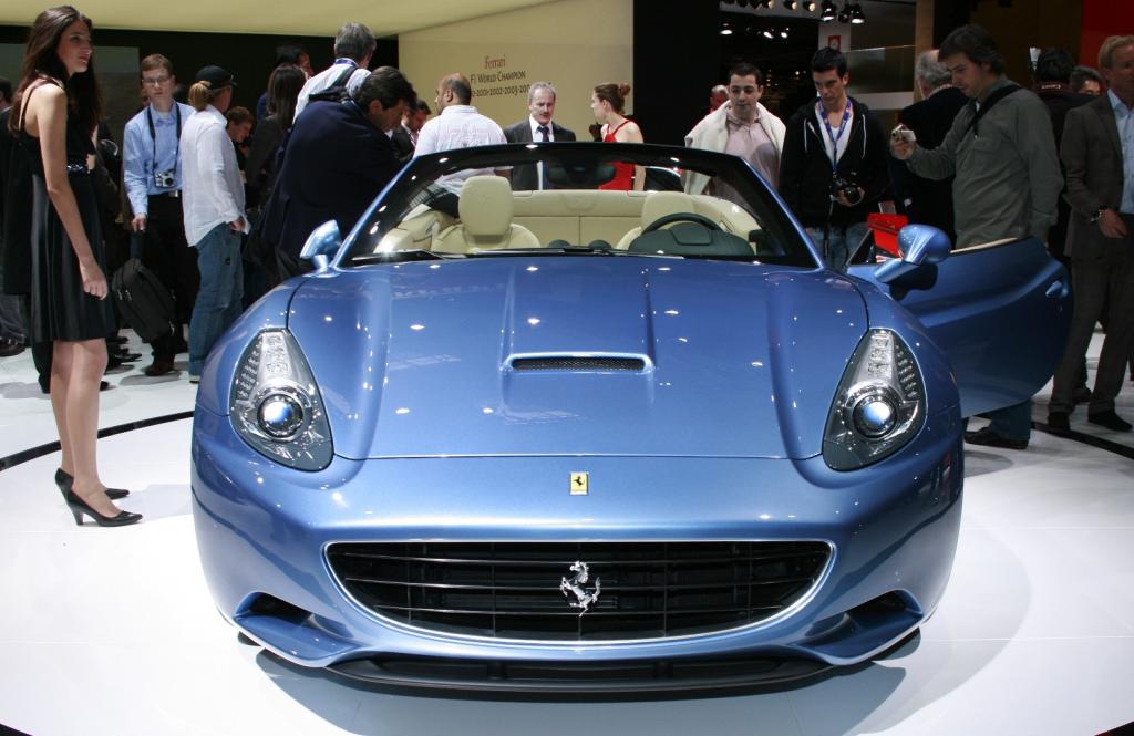 Der California ist Ferraris erstes Coupé-Cabriolet
