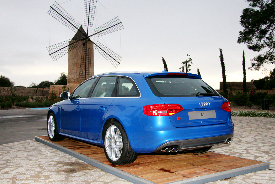 Der neue Audi S4: weniger Verbrauch bei 333 PS