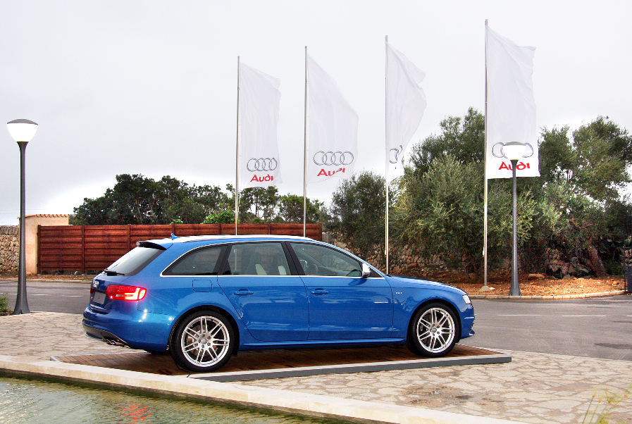 Der neue Audi S4: weniger Verbrauch bei 333 PS