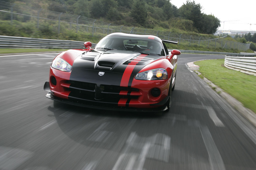 Dodge Viper SRT10 ACR - Rekordfahrt durch die grüne Hölle