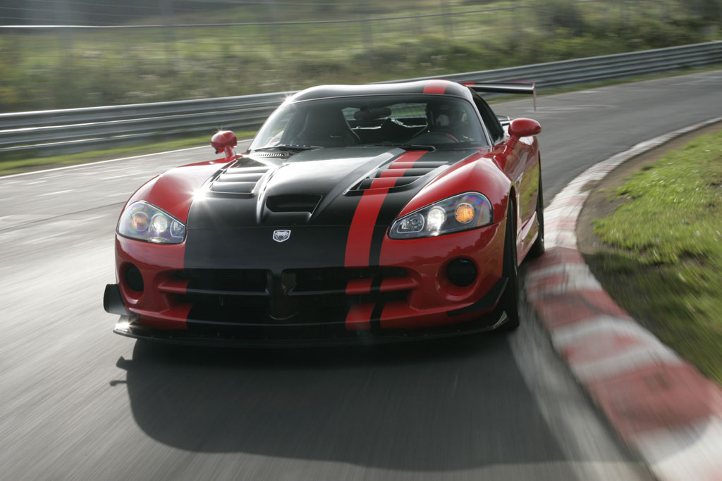 Dodge Viper SRT10 ACR - Rekordfahrt durch die grüne Hölle