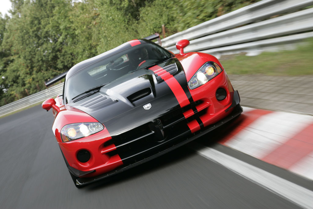Dodge Viper SRT10 ACR - Rekordfahrt durch die grüne Hölle