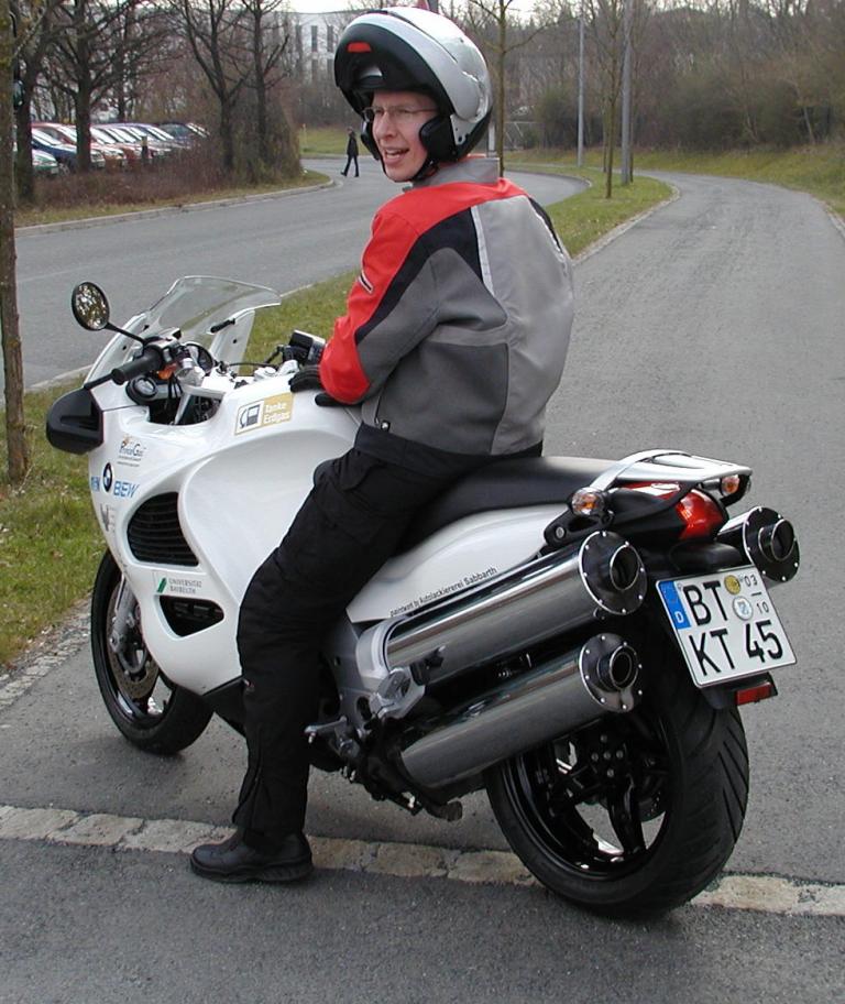 Erdgas-Motorrad vom TÜV abgesegnet 