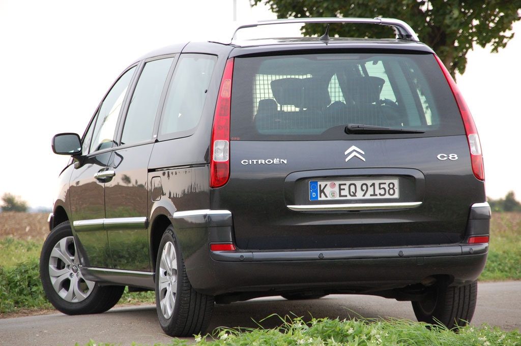 Fahrbericht Citroën C8: Reisen wie Gott in Frankreich